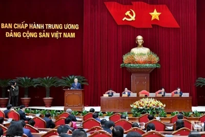 Ngày làm việc thứ nhất của Hội nghị Trung ương khóa XIII