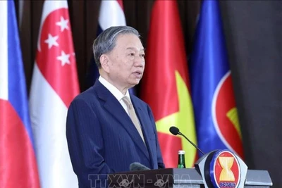 ASEAN là trụ cột quan trọng trong chính sách đối ngoại của Việt Nam