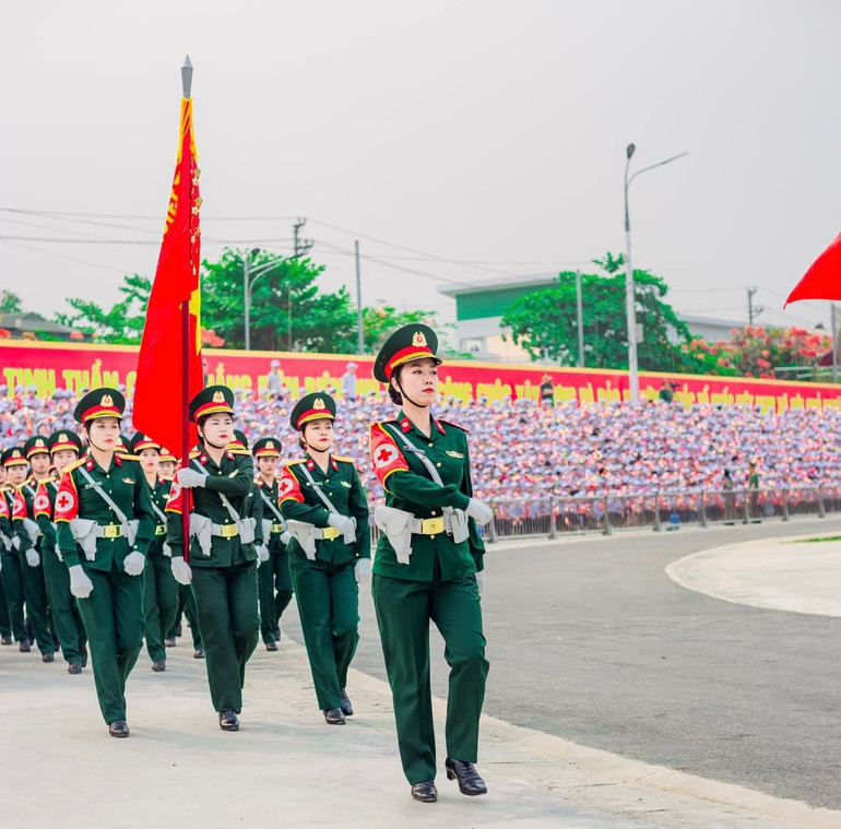 Khối trưởng Khối Nữ Quân y Vũ Thị Hồng Nhung (ảnh NVCC). nhungdbp.jpg
