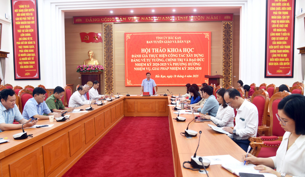 Bắc Kạn: Hội thảo khoa học đánh giá thực hiện công tác xây dựng Đảng | Báo Bắc  Kạn điện tử