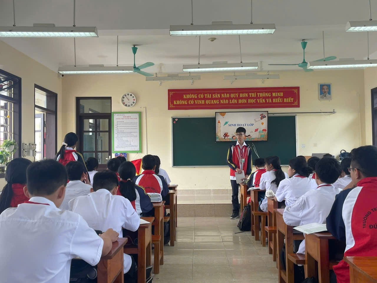 Học sinh Trường THCS Đức Xuân (thành phố Bắc Kạn) tự tin, chủ động trong các hoạt động ngoài giờ. z6161122149396-e03e7239ae9d87dbf8ee4153a5cf1756.jpg