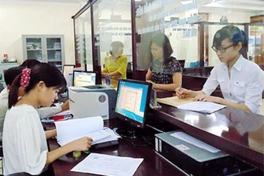 Chuyển 100% biên chế cấp huyện về cấp xã; dự kiến bố trí biên chế cấp xã; định hướng biên chế đơn vị sự nghiệp