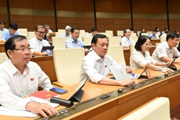 Quốc hội chốt rút ngắn nhiệm kỳ khóa XV, bầu cử khóa mới vào 15/3/2026