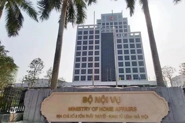 Bộ Nội vụ hướng dẫn giải quyết chính sách cho cán bộ khi sắp xếp bộ máy
