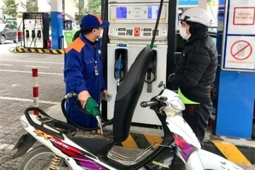 Điều chỉnh thời gian điều hành giá xăng dầu