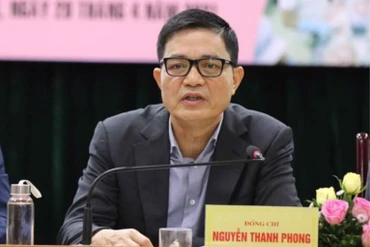 Bắt nguyên Cục trưởng Cục An toàn thực phẩm Bộ Y tế
