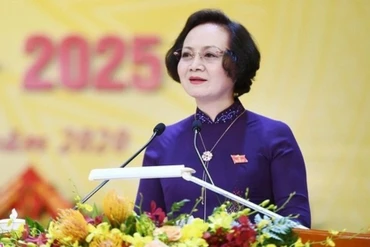 Khẩn trương hoàn thiện Đề án sắp xếp ĐVHC gửi về Bộ Nội vụ chậm nhất là ngày 1/5