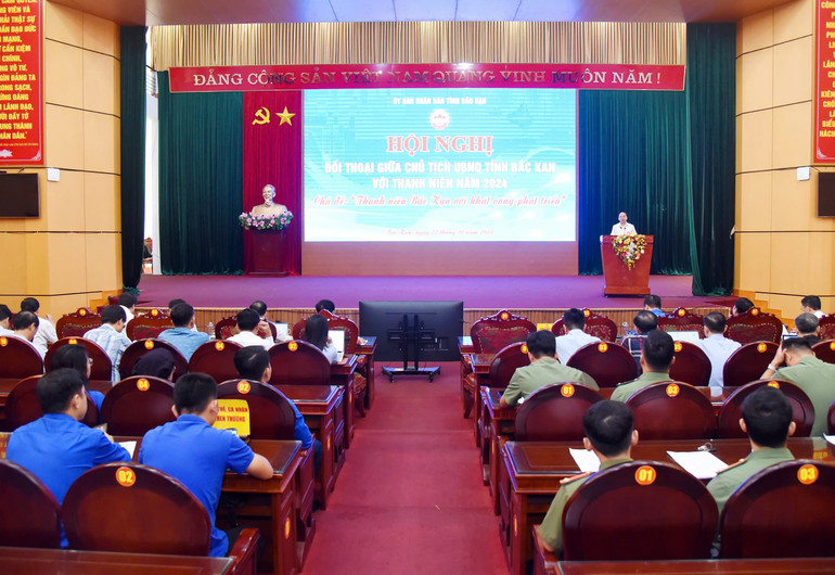 Quang cảnh Hội nghị. z5955413172563-e03e7235e61d07032ceb4a7eba8e4462-4004-8451.jpg