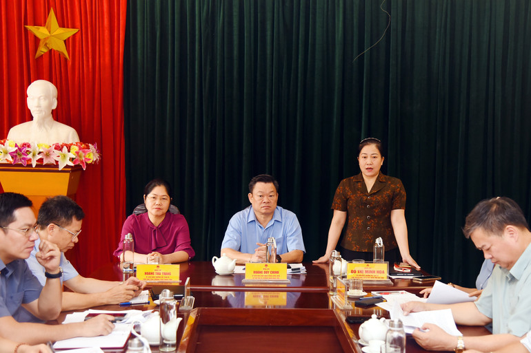 Lãnh đạo Ủy ban MTTQ Việt Nam tỉnh phát biểu. Tiep-cong-dan-10.jpg