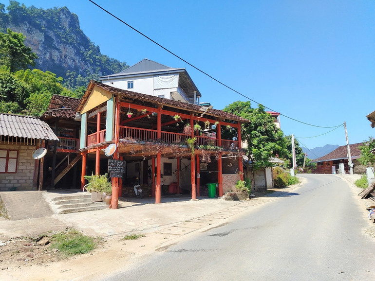 Homestay Ngọc Trinh tại Pác Ngòi, Nam Mẫu, Ba Bể của chị Thầm. homestay-ngoc-trinh-tai-pac-ngoi-nam-mau-ba-be-cua-chi-tham.jpg