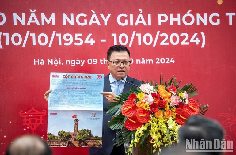 Đồng chí Lê Quốc Minh, Ủy viên Trung ương Đảng, Tổng Biên tập Báo Nhân Dân, Phó Trưởng Ban Tuyên giáo Trung ương, Chủ tịch Hội Nhà báo Việt Nam phát biểu tại lễ khai mạc triển lãm. (Ảnh: THÀNH ĐẠT) ndo-br-z5912490260588-22c771b53dee822f3a061354c3710f6e-2174-6168.jpg