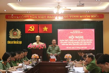 Công an Bắc Kạn: Cao điểm 60 ngày đêm xây dựng nhà ở tặng người nghèo