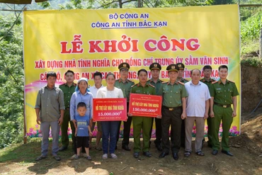 Bắc Kạn: Khởi công xây dựng nhà tình nghĩa tặng cán bộ Công an