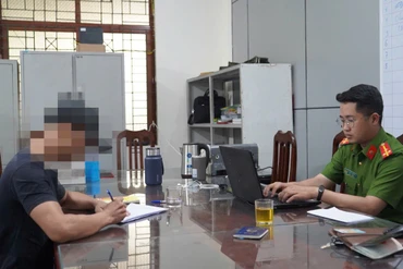Hai người bị trục xuất từ Myanmar: Cảnh báo bẫy lừa lao động trái phép