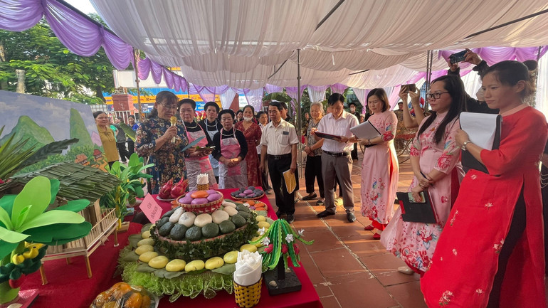 Thi bánh giầy giữa 5 cụm thôn, tổ trên địa bàn thị trấn Bằng Lũng (Chợ Đồn). img-3442-1976.jpeg