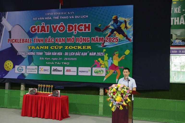 Đồng chí Nguyễn Chu Thu, Phó Giám đốc Sở Văn hoá, Thể thao và Du lịch Bắc Kạn phát biểu khai mạc. img-7985.jpg