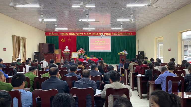 Đại biểu Quốc hội tiếp xúc cử tri tại xã Phương Viên (Chợ Đồn). img-2701.jpg