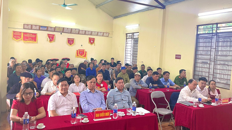 Đại biểu dự ngày hội. img-4331.jpg