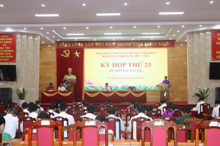 ប្រតិភូចូលរួមសម័យប្រជុំ។ img-6102.jpg