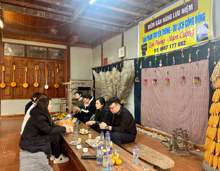 Trải nghiệm sản phẩm truyền thống tại Cọn Poỏng. img-7243.jpg