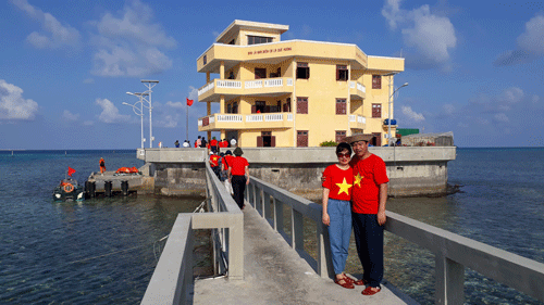 Đảo Đá Núi Le sfd