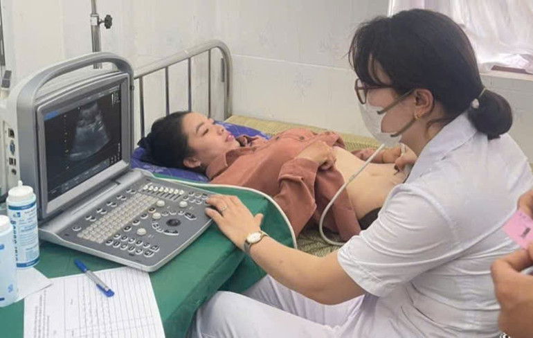 Siêu âm tổng quát cho cho phụ nữ trong độ tuổi sinh đẻ. z6576526297138-84bb66d85f0f05c552eca7fb48641b32.jpg