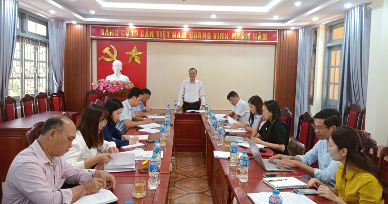 Đoàn giám sát của HĐND tỉnh làm việc tại huyện Bạch Thông. z5889154989154-6b380382802510221fd6974874d0350e-3414.jpg