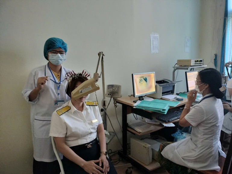Thực hiện đo điện não đồ cho người bệnh tại Trung tâm Kiểm soát bệnh tật tỉnh Bắc Kạn. IMG_20240828_162940.jpg