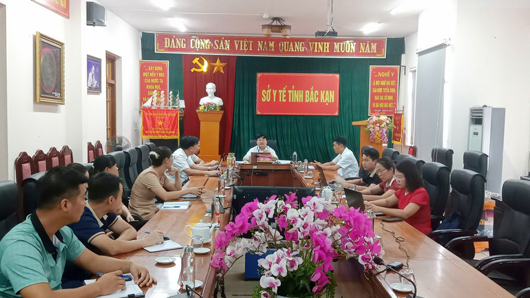 Đại biểu dự tại điểm cầu Sở Y tế Bắc Kạn. z6695762876162-b43a65c76bbfc25345c899421ec144ac.jpg