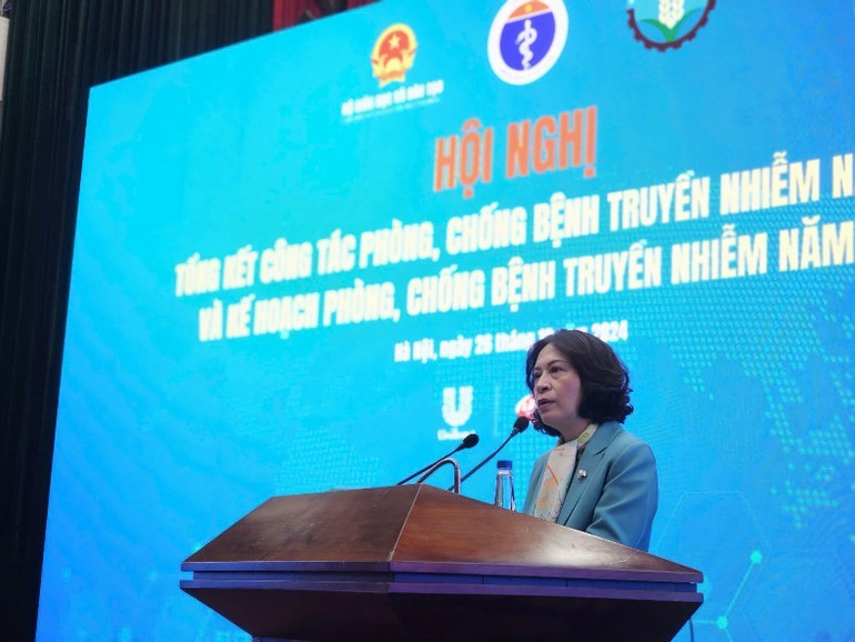 Thứ trưởng Bộ Y tế Nguyễn Thị Liên Hương phát biểu tại Hội nghị. ba-huong.jpg