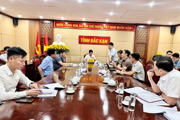 UBND tỉnh Bắc Kạn họp tháo gỡ khó khăn dự án giao thông trọng điểm