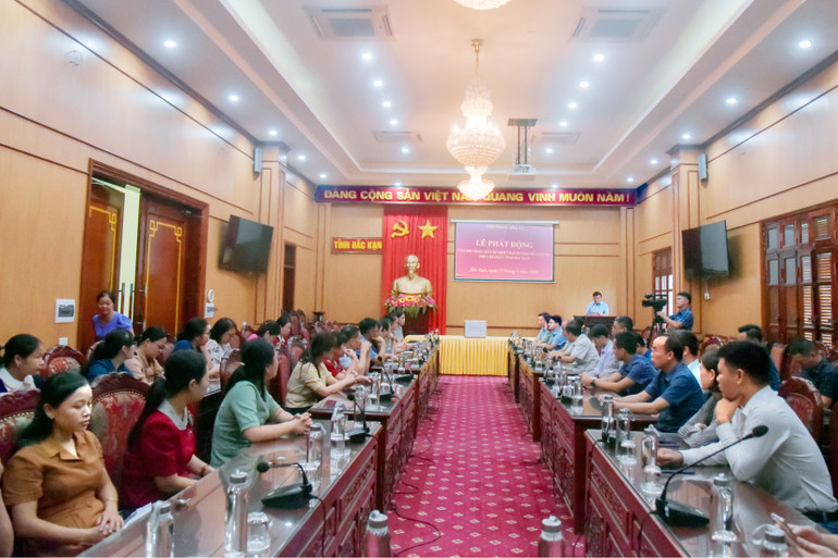 Quang cảnh buổi lễ. 5.jpg