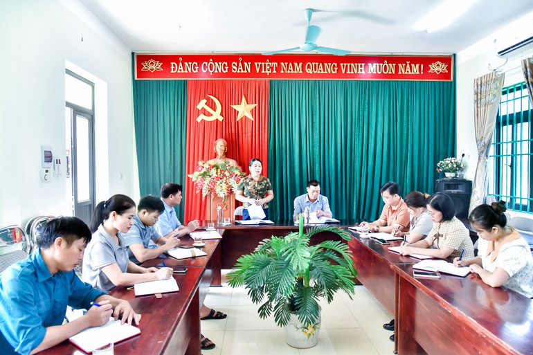 Đảng ủy xã Kim Lư (Na Rì) triển khai nhiệm vụ công tác kiểm tra tại Đảng bộ xã 2.jpg