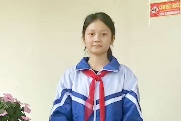 Em Bàn Thị Kim Liên lớp 9, Trường PTDTBT THCS Bành Trạch. em-lien.jpg
