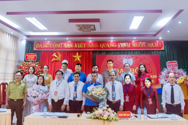 Ban Chấp hành Hội Luật gia tỉnh, nhiệm kỳ 2024 - 2029 ra mắt Đại hội. 5.jpg