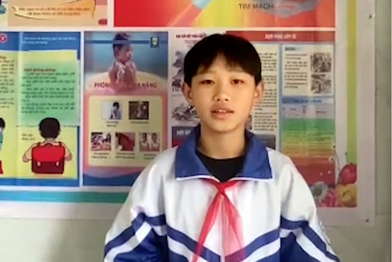 Em Dương Nông Anh Quốc lớp 6A, Trường PTDTBT THCS Bành Trạch. em-quoc.jpg