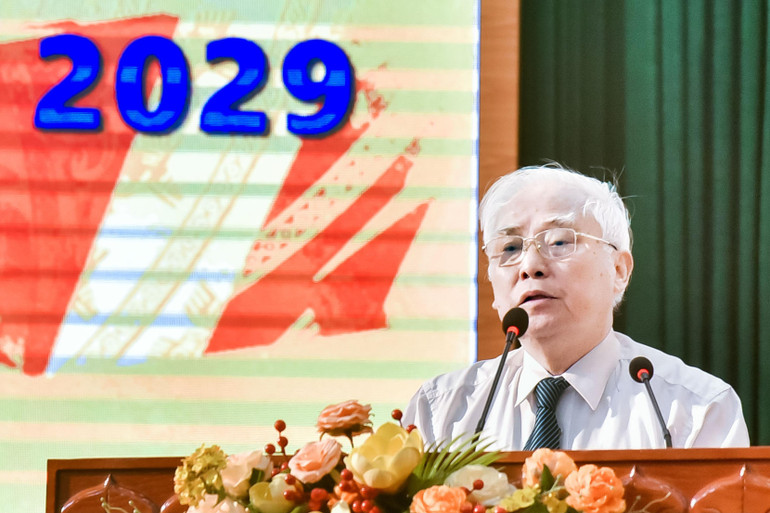 Ông Nguyễn Xuân Phương, Phó Chủ tịch kiêm Tổng Thư ký Hội CGC Việt Nam phát biểu tại Đại hội. 5.jpg