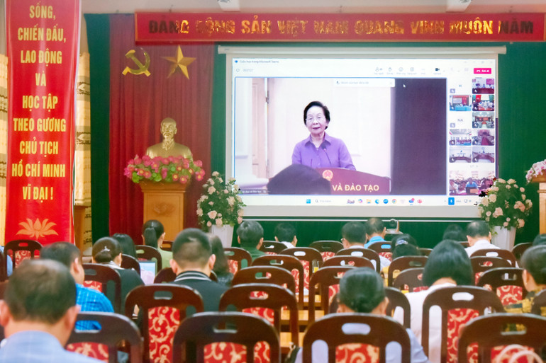 Quang cảnh hội thảo tại điểm cầu tỉnh Bắc Kạn. 1.jpg