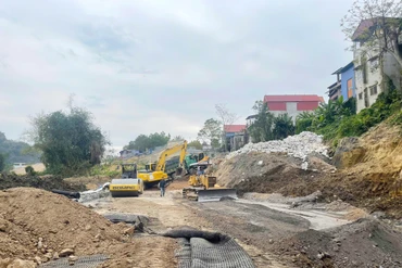 Hạ tầng - Nông nghiệp - Công nghiệp: Ba mũi nhọn đưa Chợ Mới phát triển