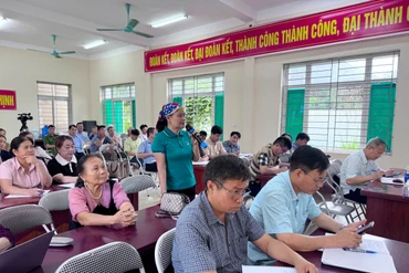 Cử tri Chợ Mới kiến nghị nhiều vấn đề giao thông, đất đai, an sinh xã hội