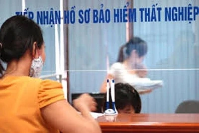 Thắc mắc của người lao động về chế độ hưởng trợ cấp thất nghiệp