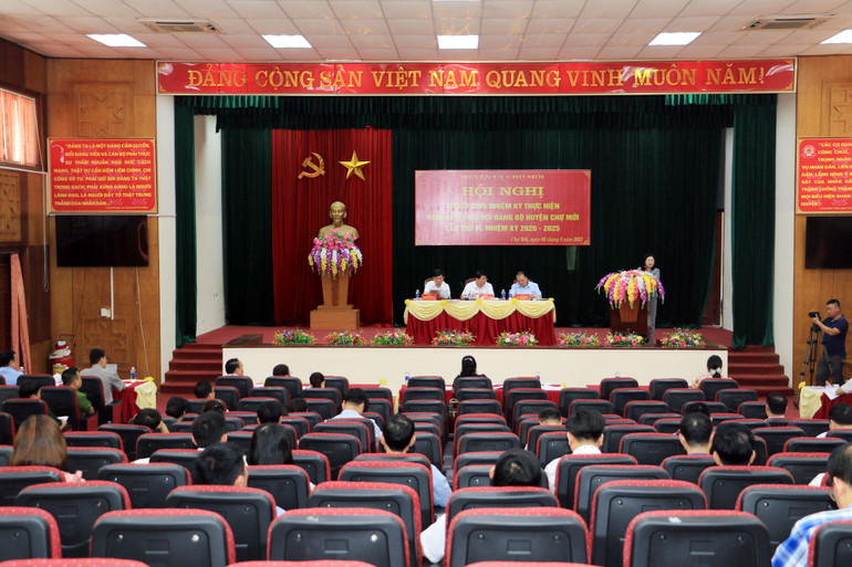 Quang cảnh hội nghị.