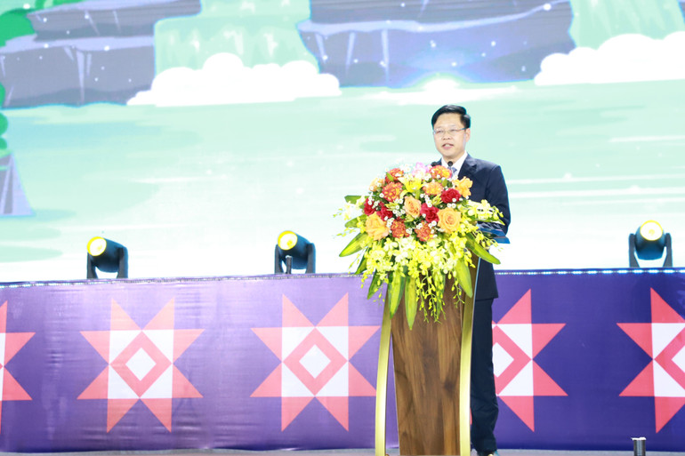 Đồng chí Đinh Quang Tuyên, Ủy viên Ban Thường vụ, Phó Chủ tịch Thường trực UBND tỉnh Bắc Kạn. img-8636.jpg