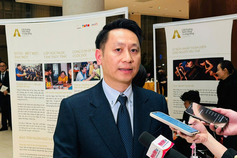 Ông Khuất Quang Hưng - Giám đốc Đối ngoại và Truyền thông của Nestlé sau buổi lễ. (Ảnh: PHAN THẠCH) Ông Khuất Quang Hưng - Giám đốc Đối ngoại và Truyền thông của Nestlé sau buổi lễ. (Ảnh: PHAN THẠCH)