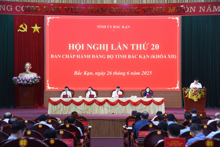 ទិដ្ឋភាពសន្និសីទ។ dsc-0181.jpg