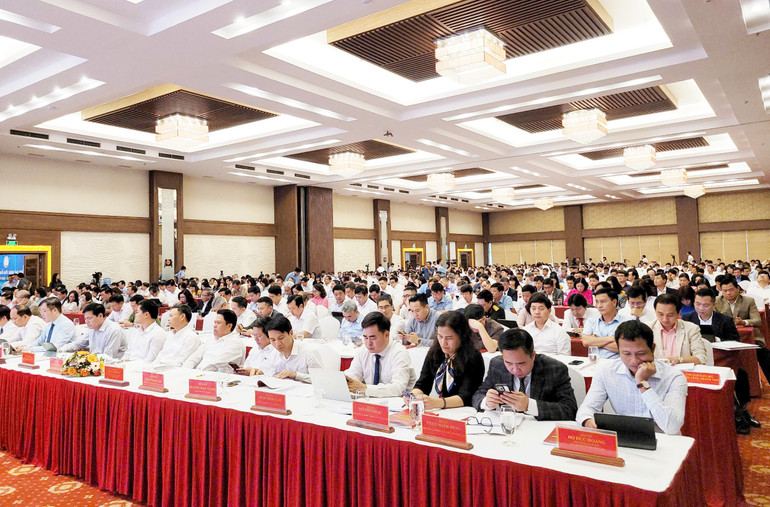Đông đảo lãnh đạo, đại diện các cơ quan báo chí trong cả nước tham dự hội nghị. Ảnh: PQ 3.jpg