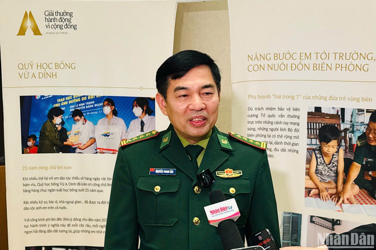 Đại tá Nguyễn Thanh Hải - Phó Chủ nhiệm Chính trị Bộ đội Biên phòng Việt Nam sau buổi lễ trao giải. (Ảnh: PHAN THẠCH) Đại tá Nguyễn Thanh Hải - Phó Chủ nhiệm Chính trị Bộ đội Biên phòng Việt Nam sau buổi lễ trao giải. (Ảnh: PHAN THẠCH)