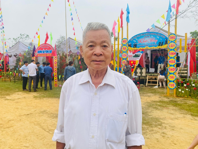 M. Nong Xuan Tong, commune Dong Xa, district de Na Ri. z6733911303004-aa0ea06ac391a77d55de8a8984f356b5.jpg