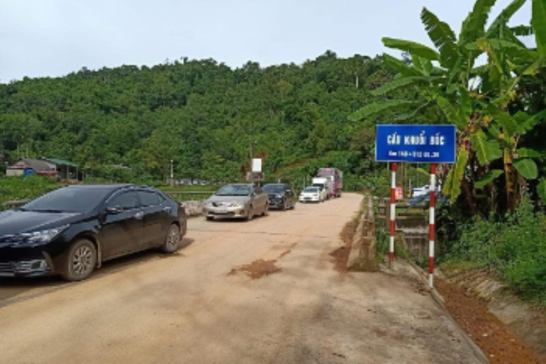 Hiện nay, các phương tiện giao thông có thể đi lại bình thường trên quốc lộ 3B từ thành phố Bắc Kạn đi Chợ Đồn. z5725762185616_45d94adf7771bdc84189c062cec284d1.jpg