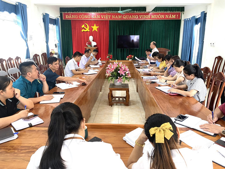 Huyện Bạch Thông kiểm tra, đôn đốc thực hiện Chương trình MTQG tại xã Sỹ Bình. IMG_3767-1536x1152.jpeg